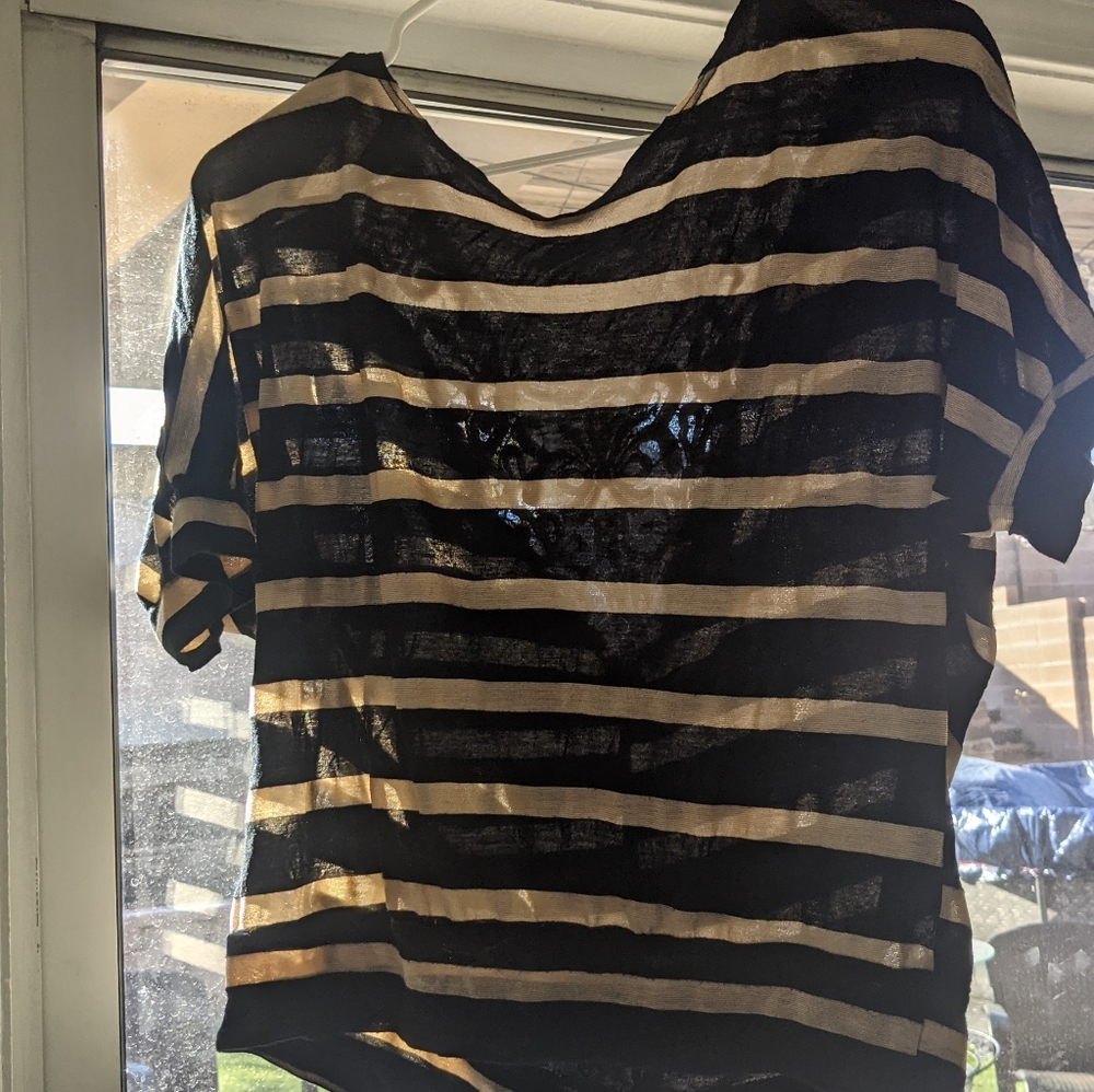 Wet seal black and brown shirt with white lace on
